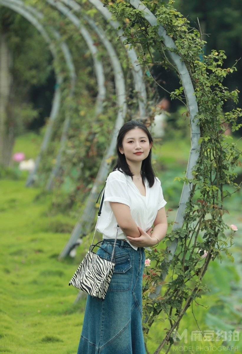 清新模特