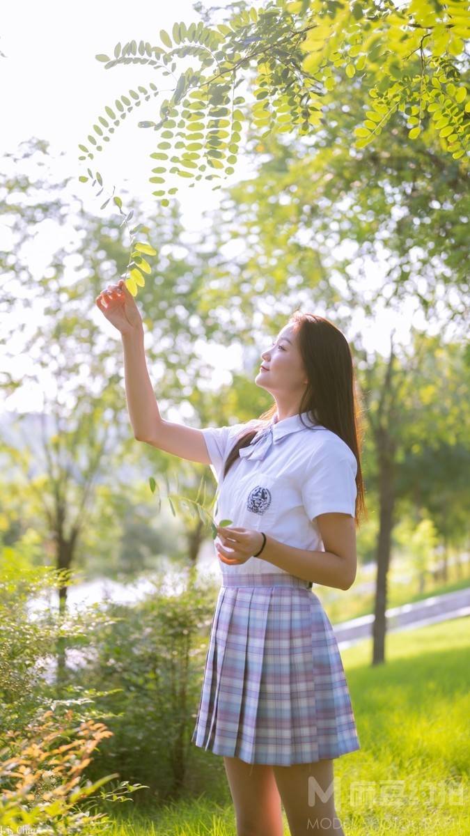 校园模特