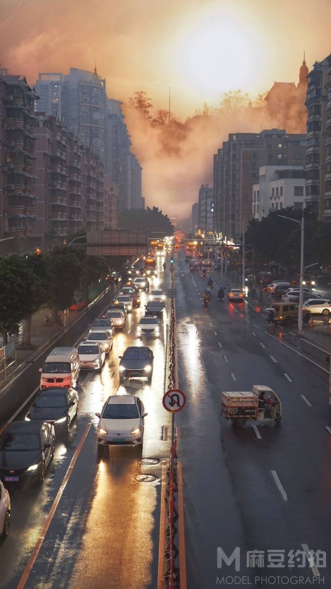 夜景模特