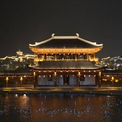 夜景模特