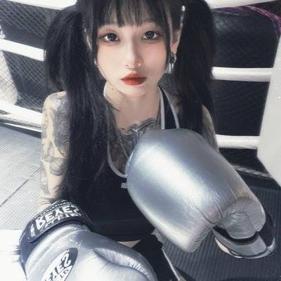 暗黑模特