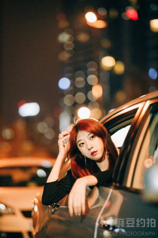 夜景模特