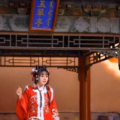 汉服模特