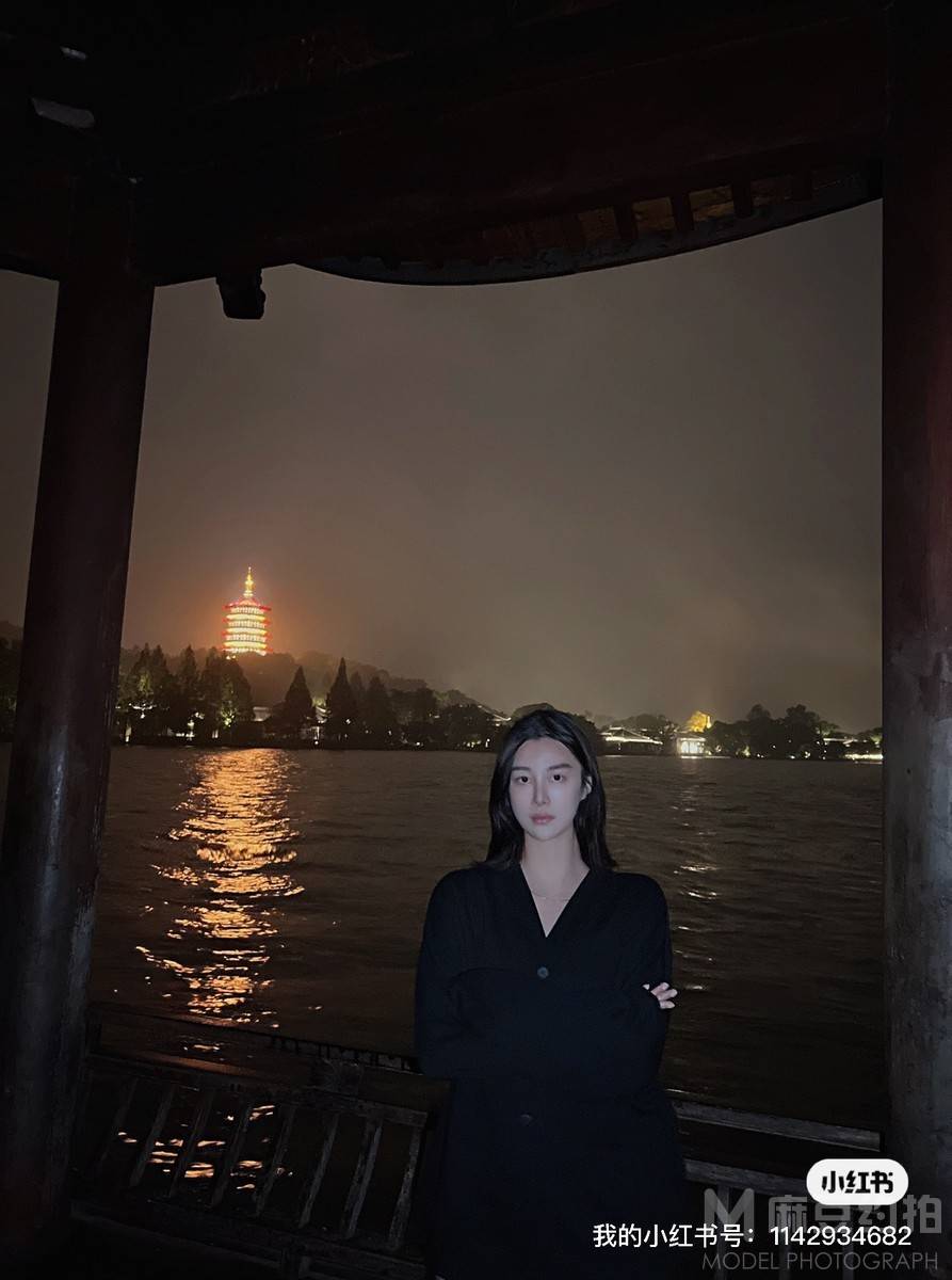 民国模特
