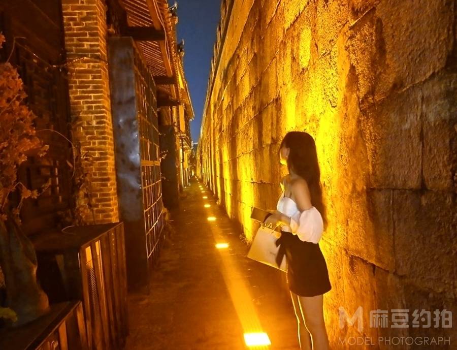夜景模特