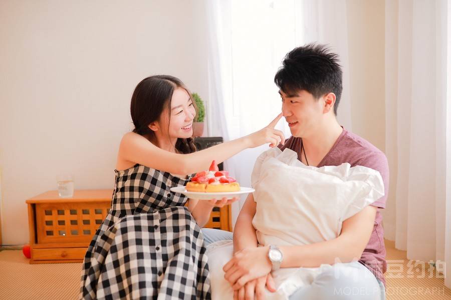 情侣模特