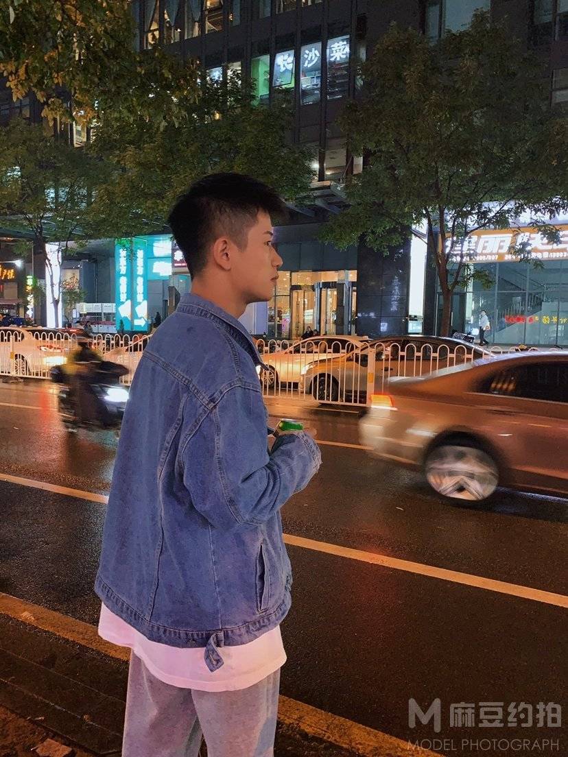 情侣模特