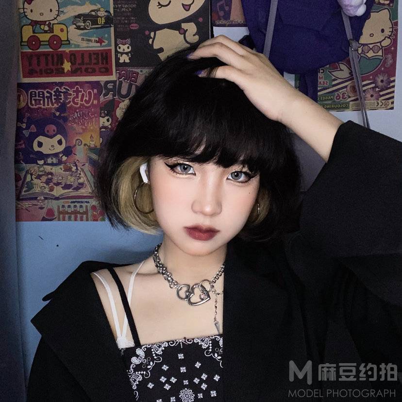 暗黑模特