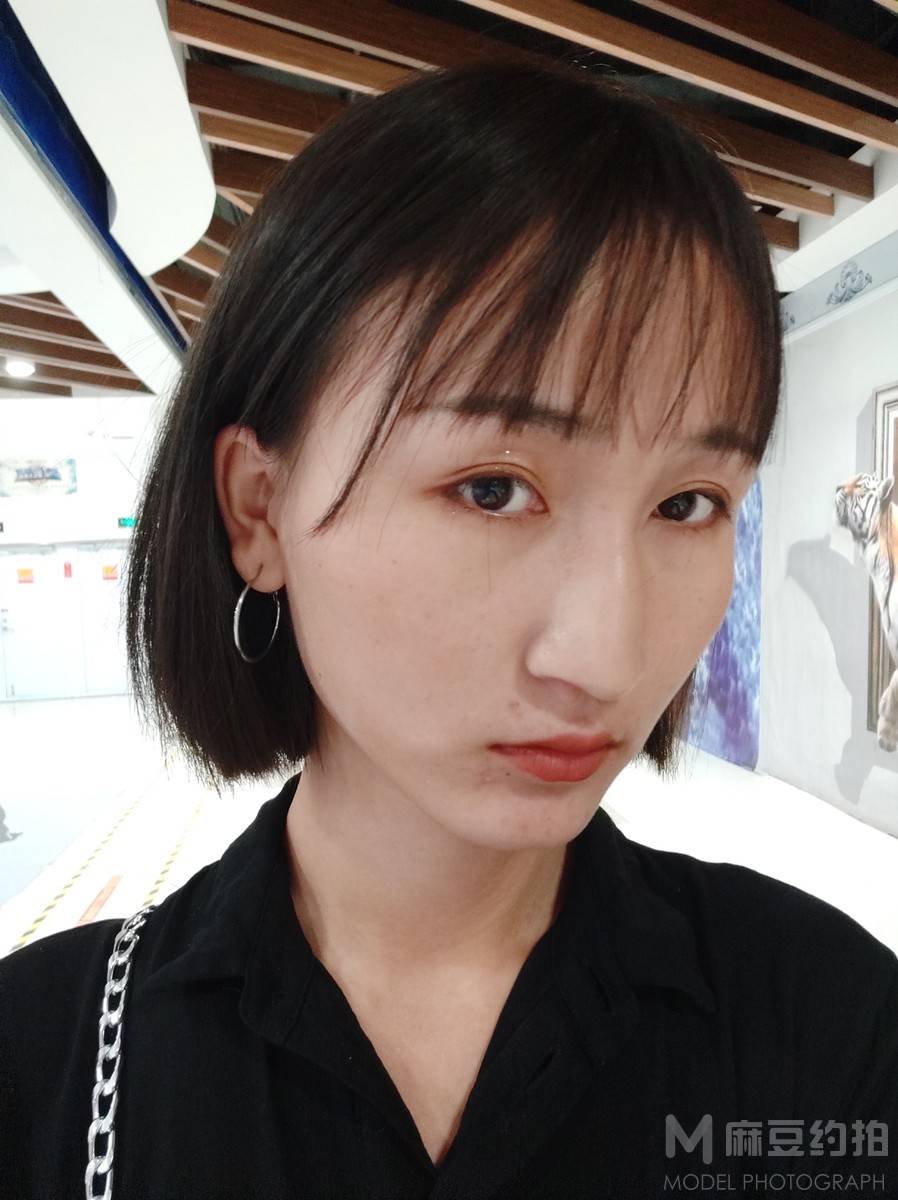 妆容模特