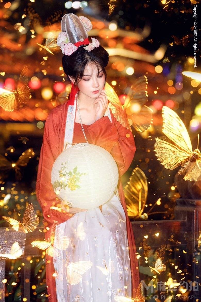 汉服模特