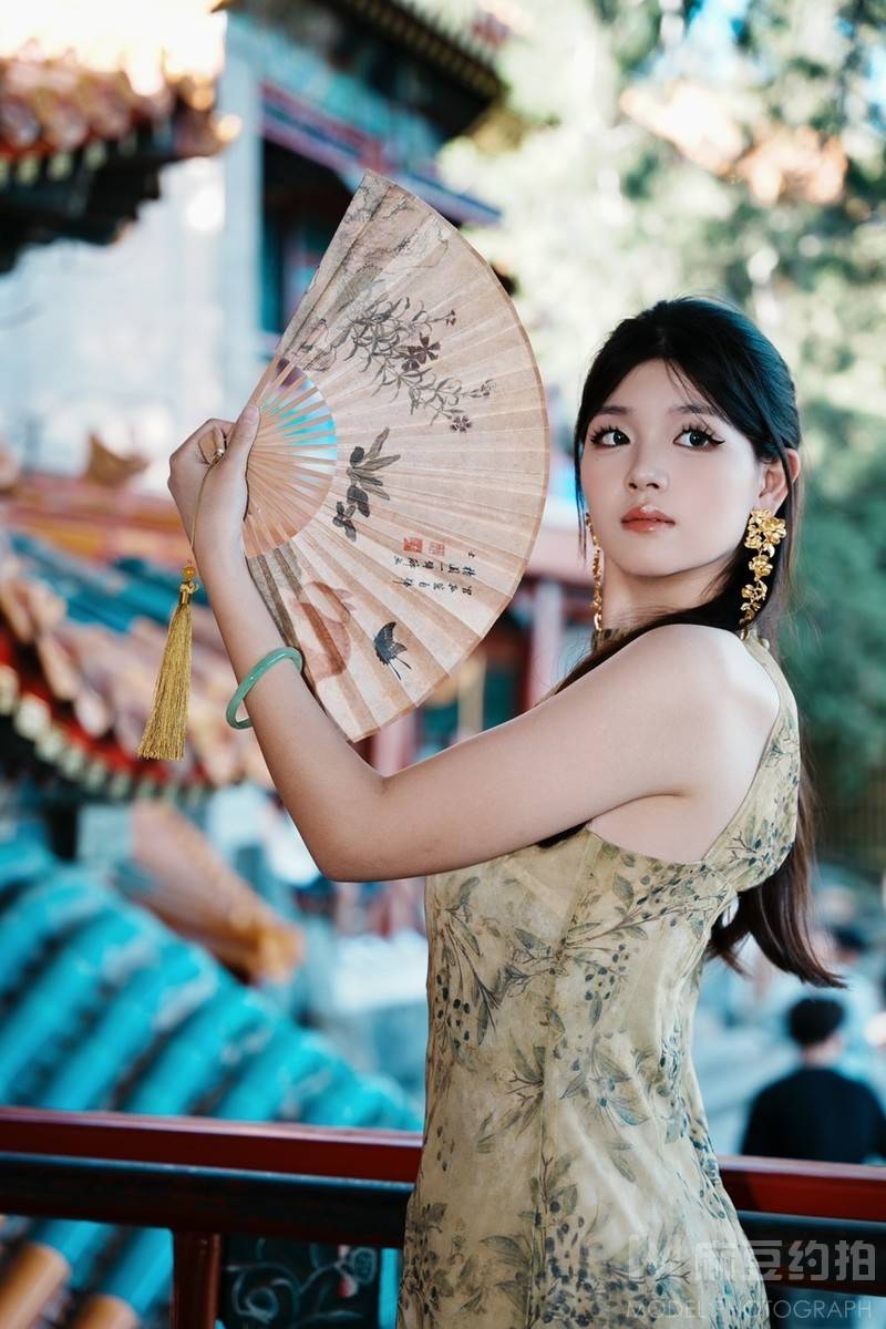 清新模特