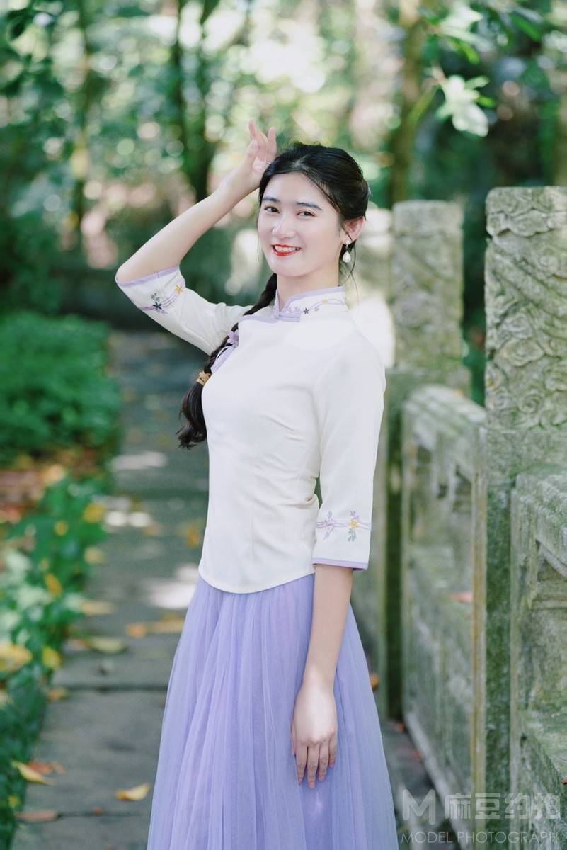 汉服模特