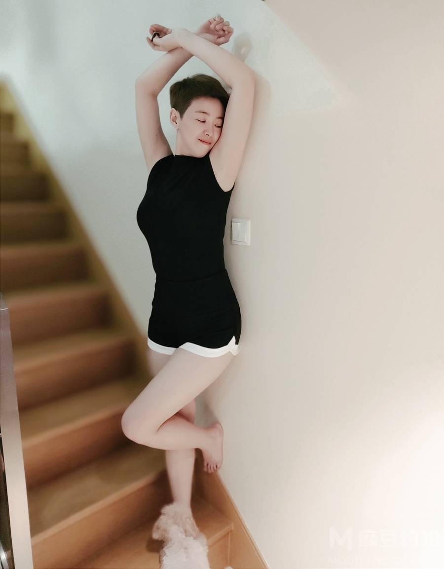 宝丽来模特