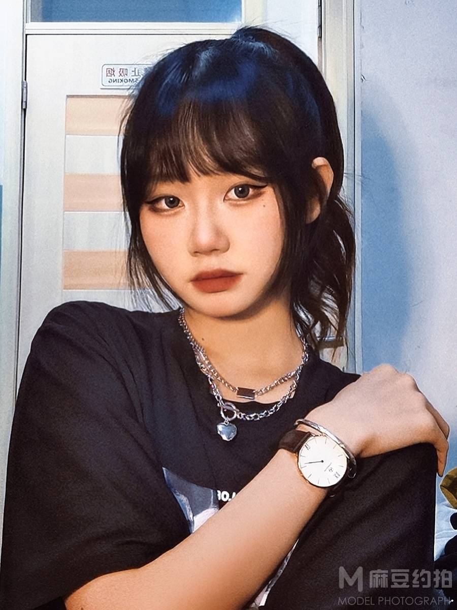 胶片模特