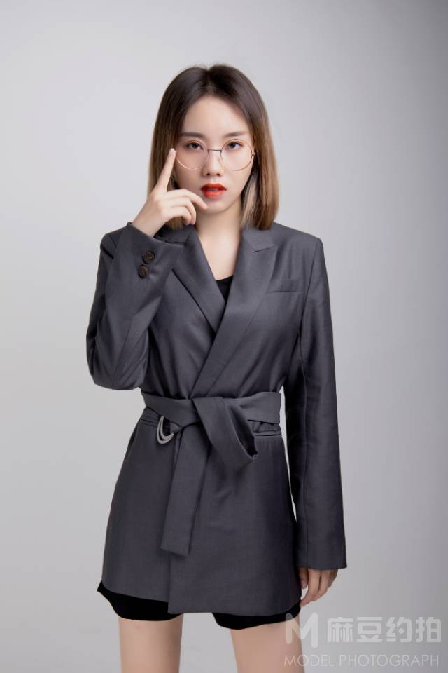 商务模特