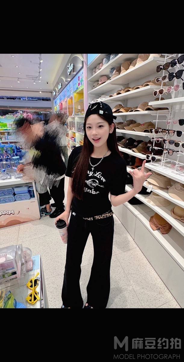 少女模特
