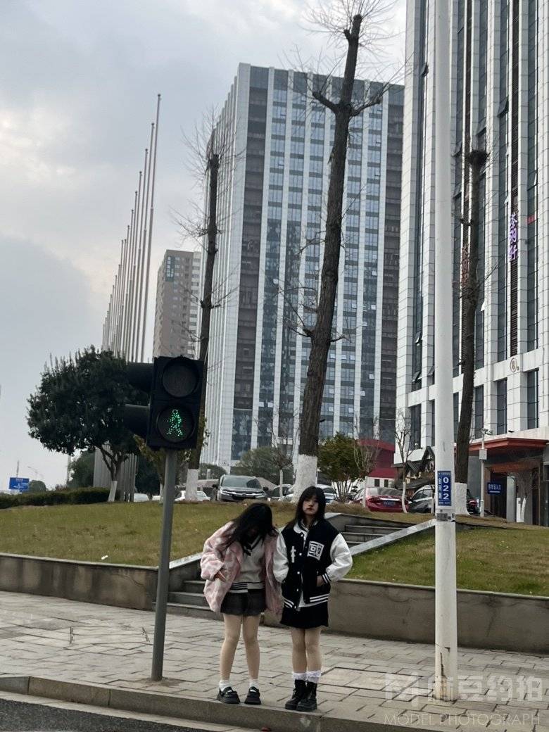 校园模特