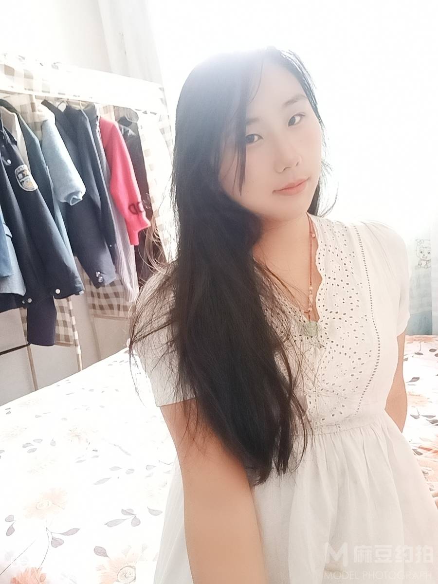 纪实模特