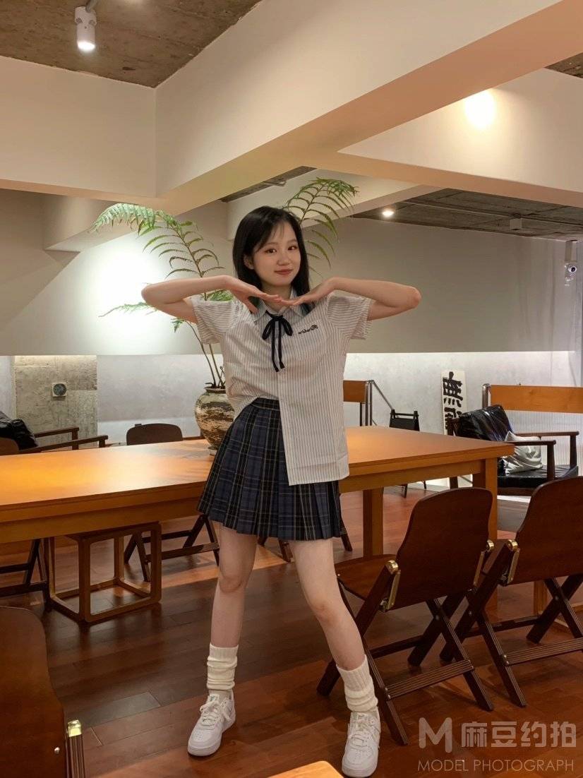 校园模特