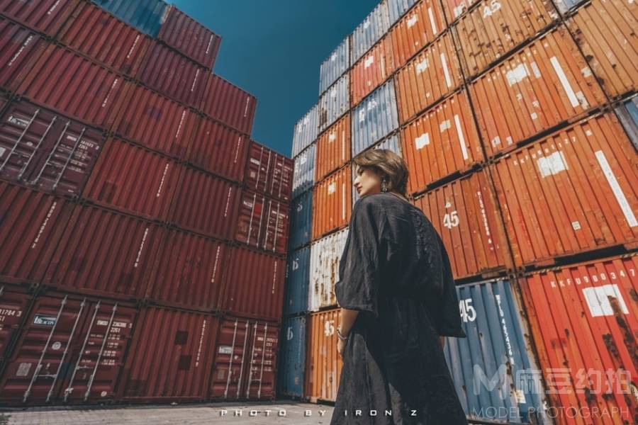 暗黑模特