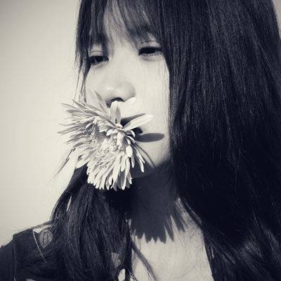 黑白模特