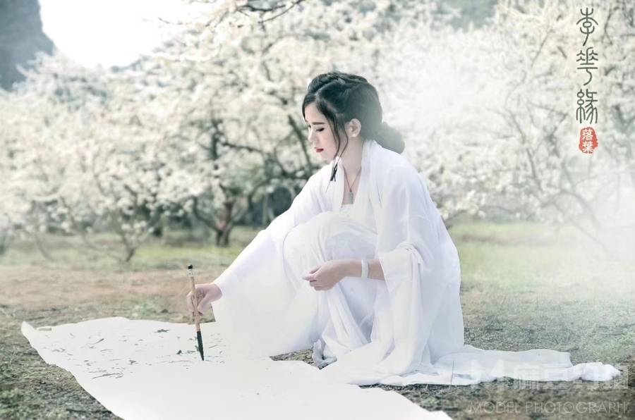 少女模特