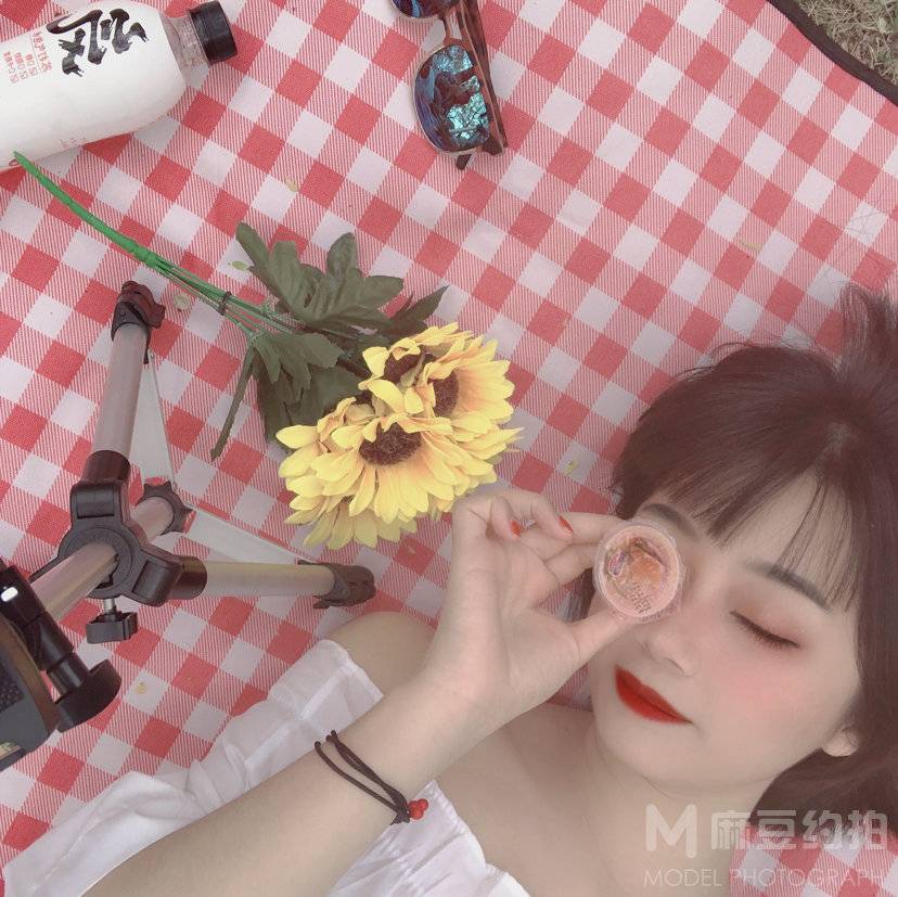 清新模特