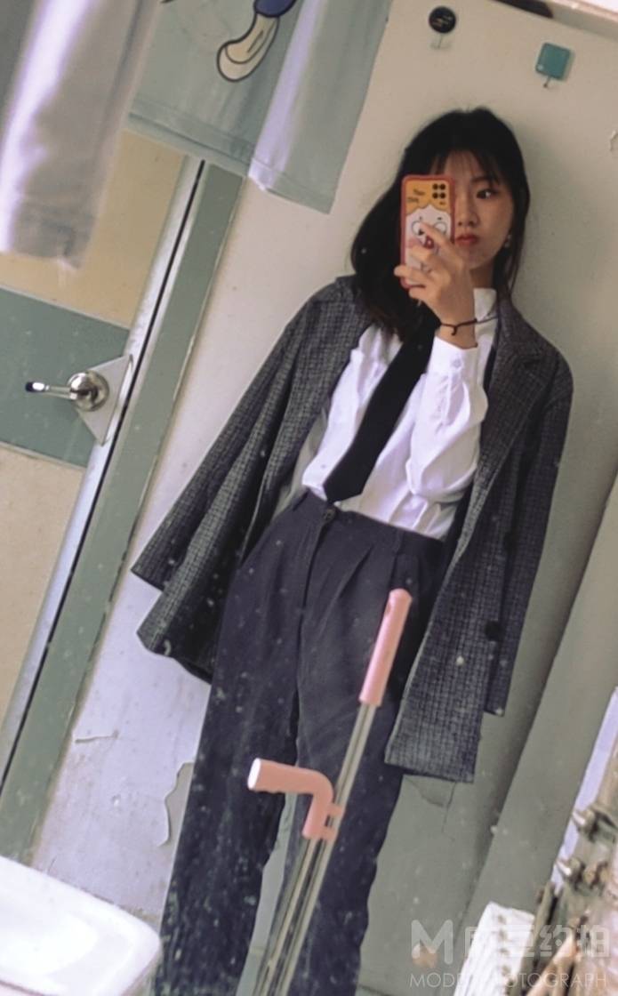 校园模特