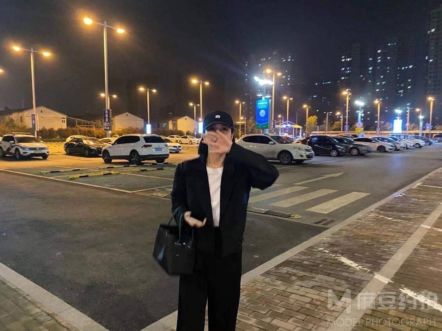 暗黑模特