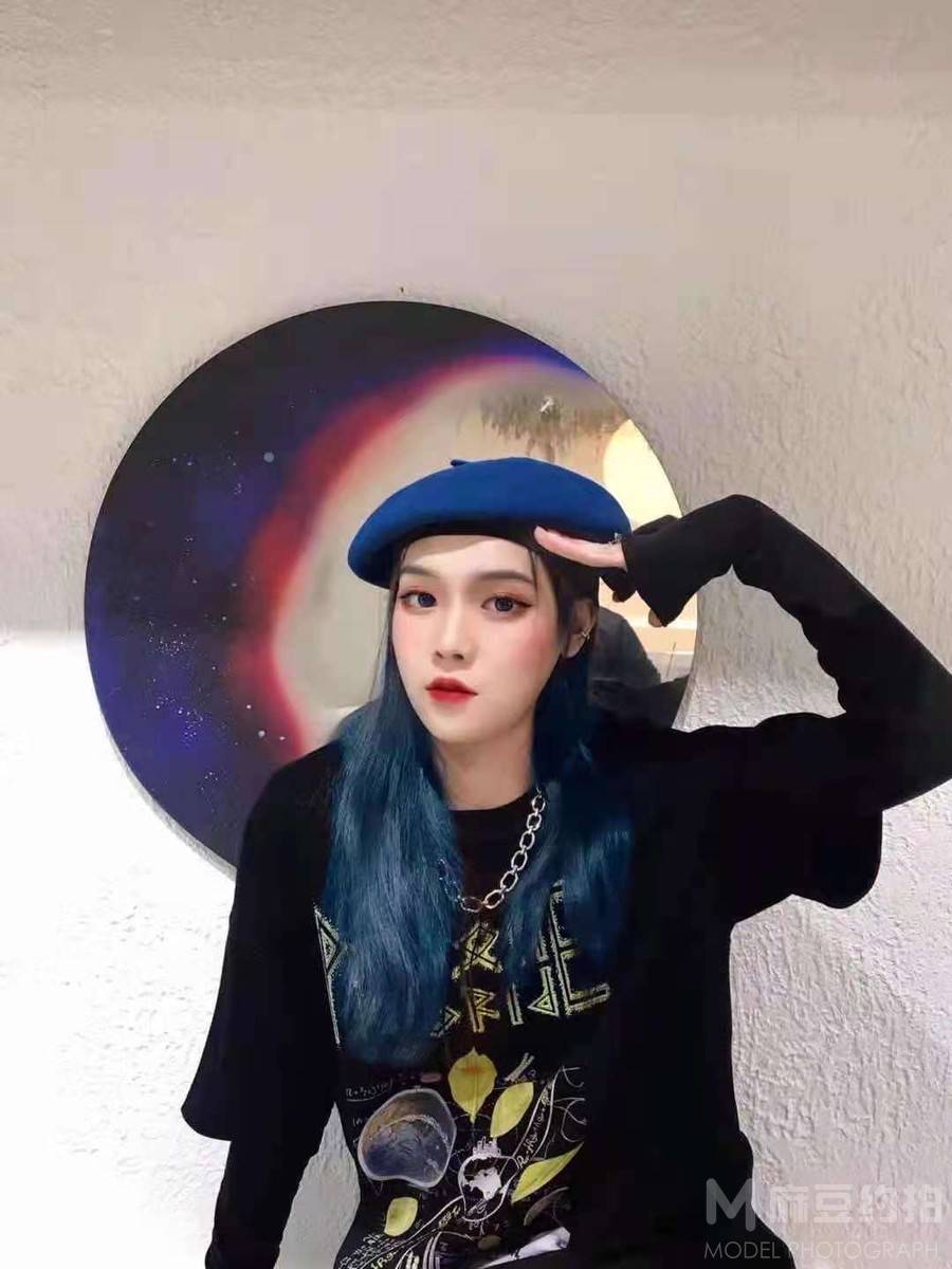 暗黑模特