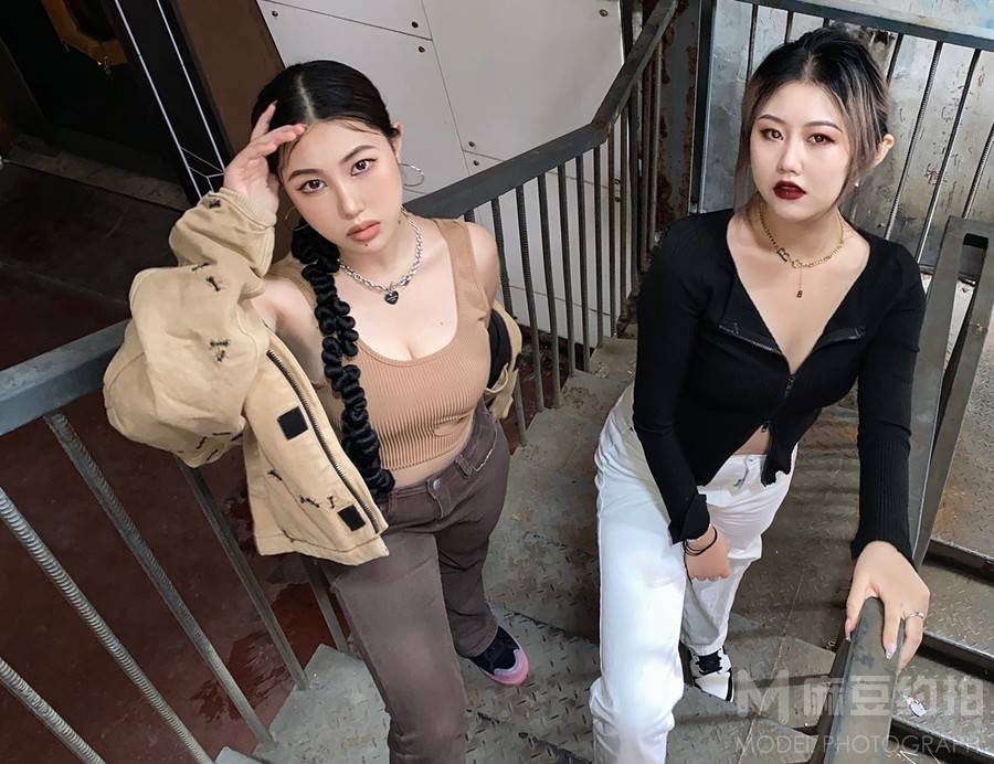 暗黑模特