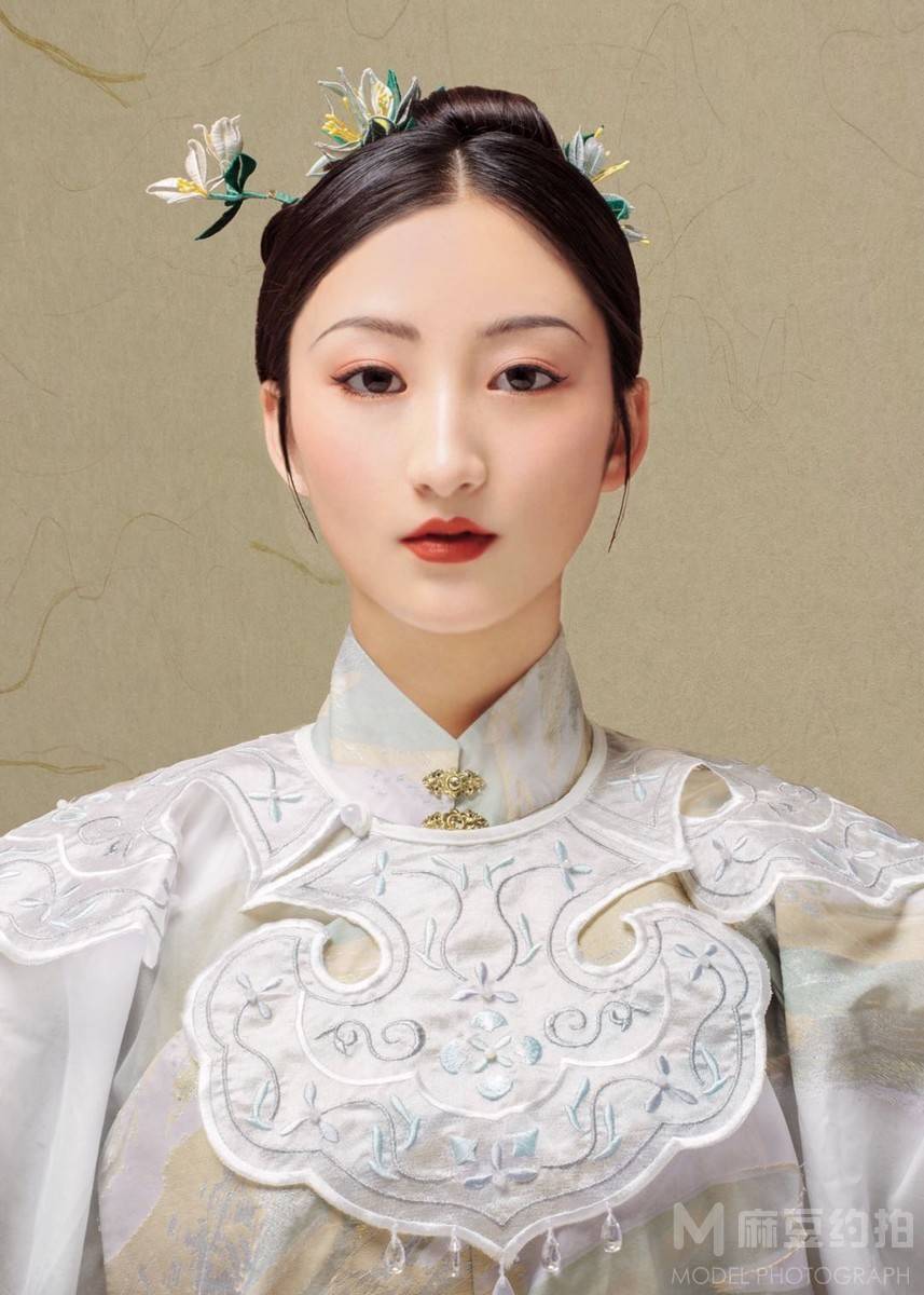 妆容模特