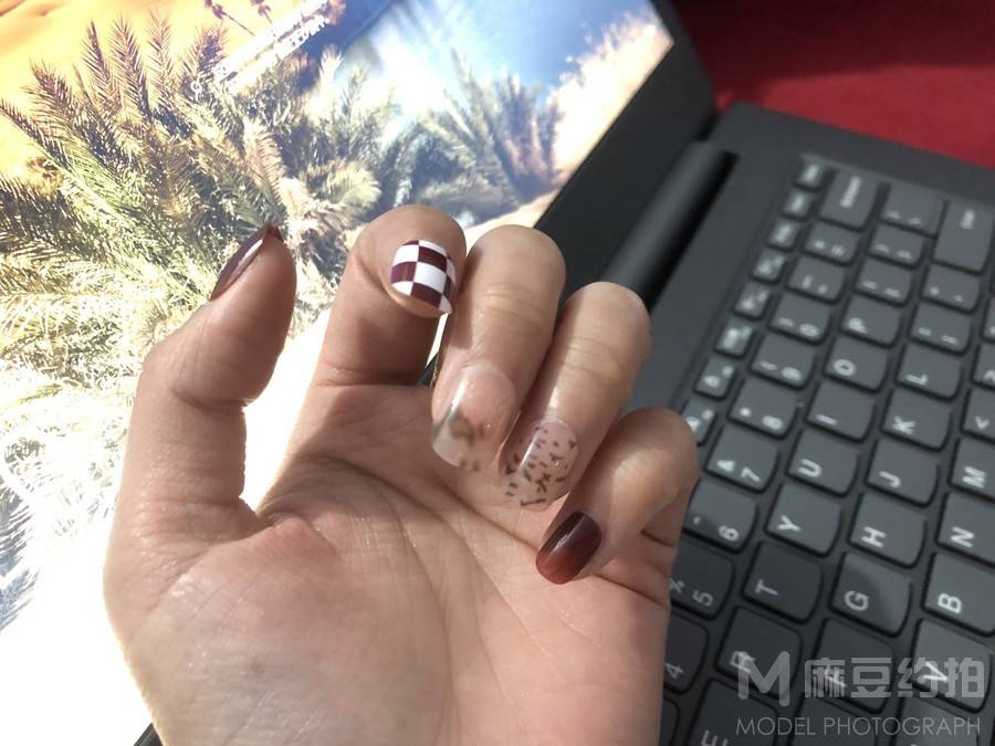 纪实模特