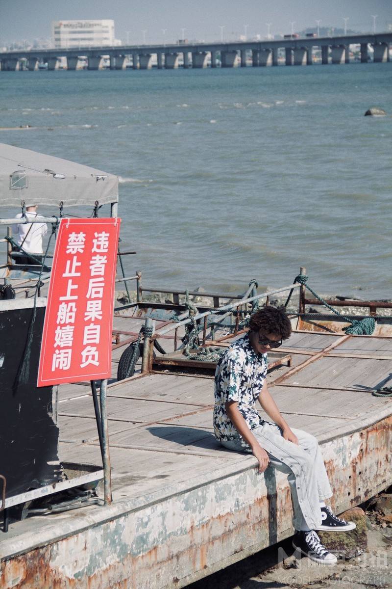 胶片模特
