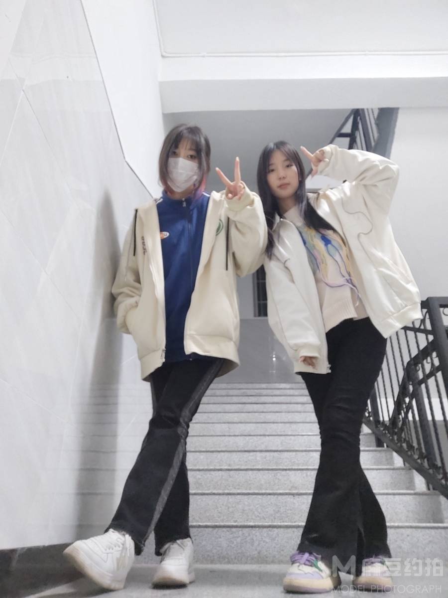 情侣模特