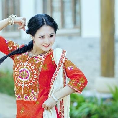 情绪模特