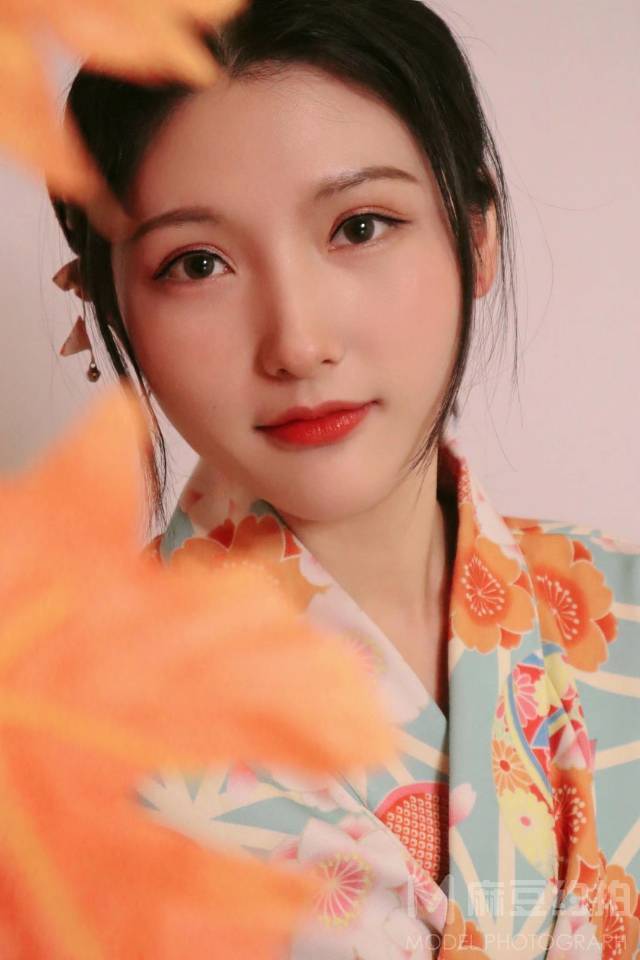 民国模特