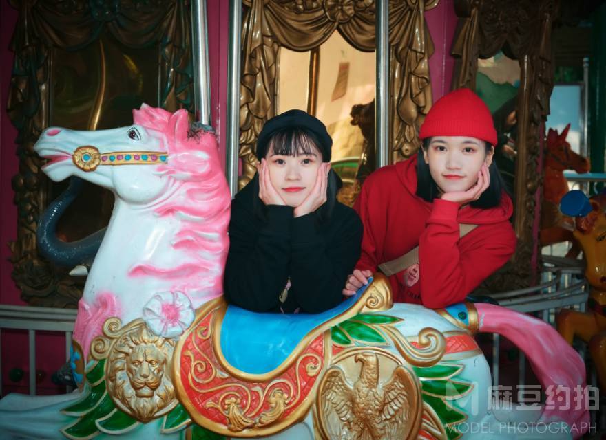 情绪模特