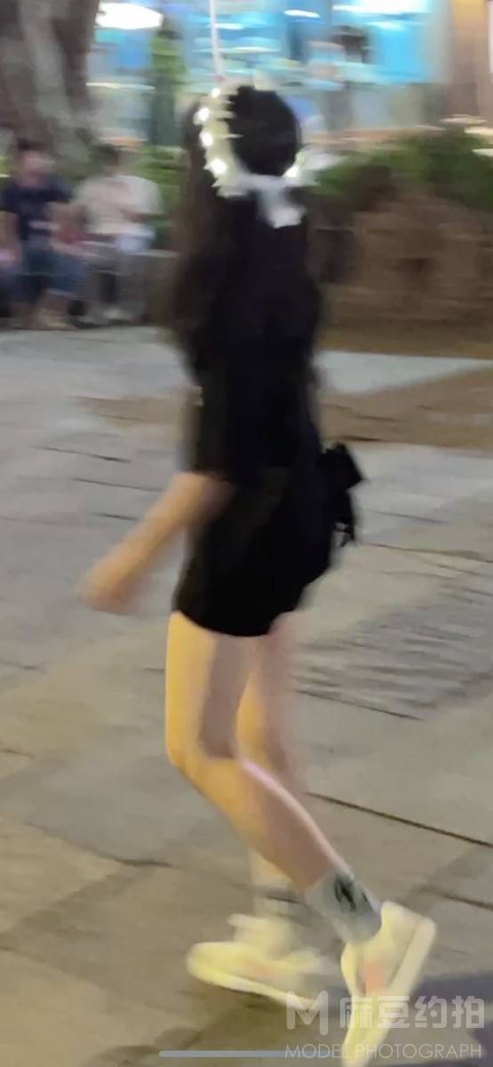 胶片模特
