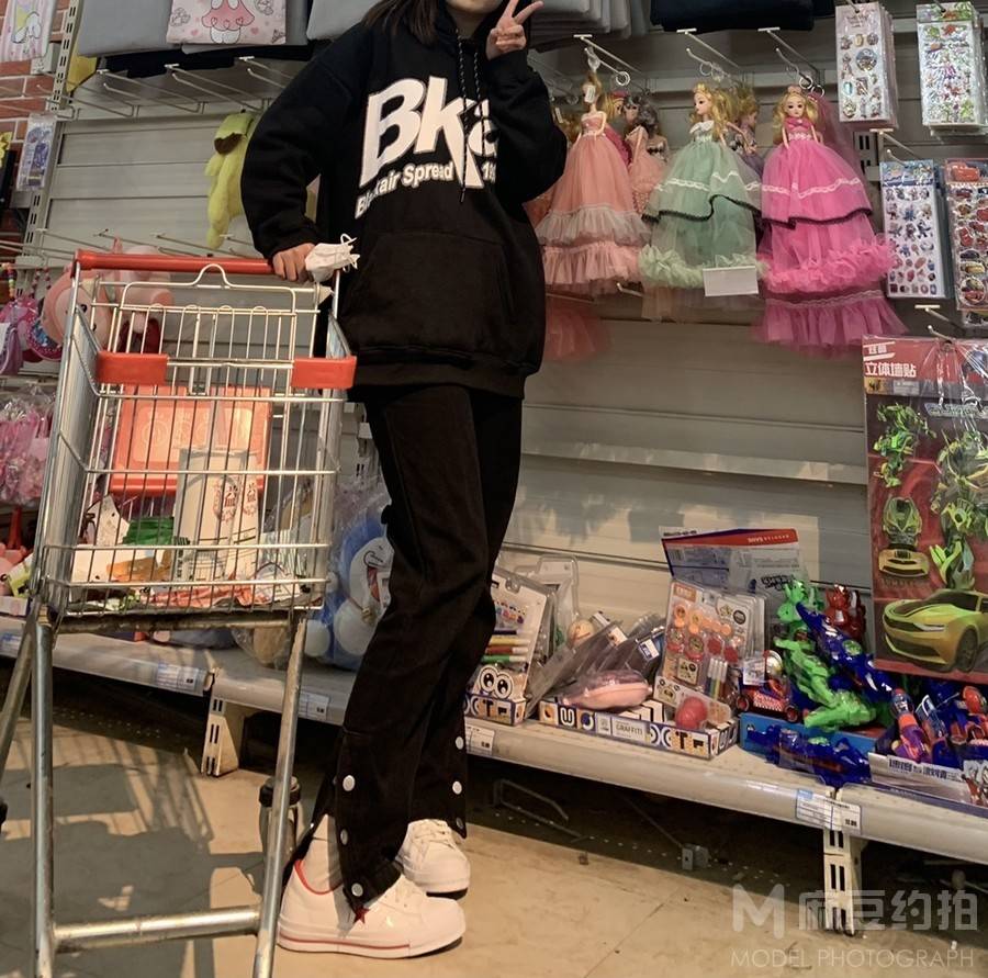 情侣模特