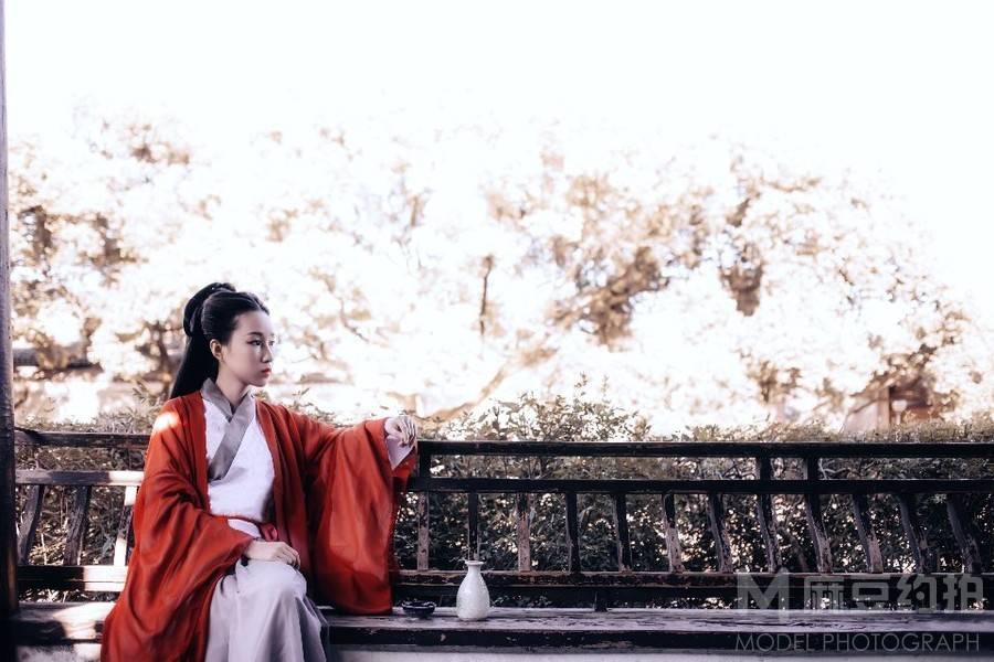 汉服模特