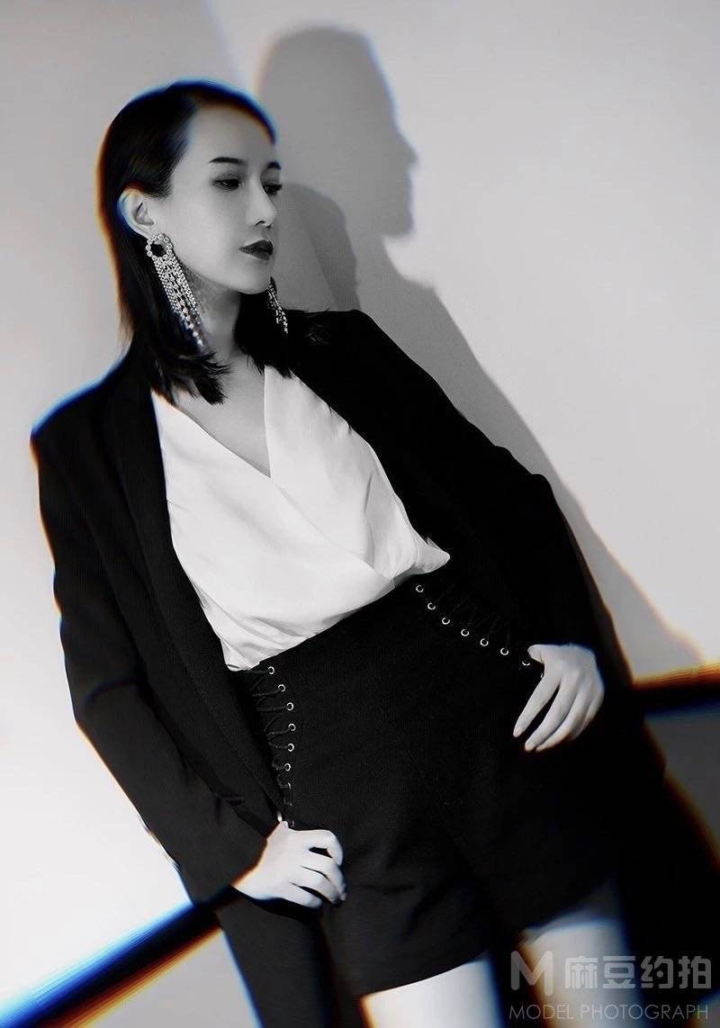 暗黑模特