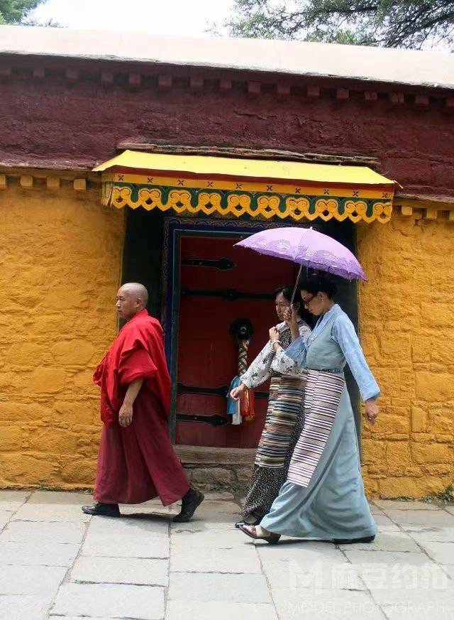 纪实模特