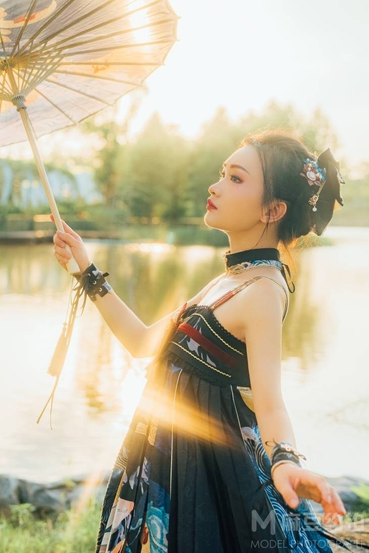 清新模特