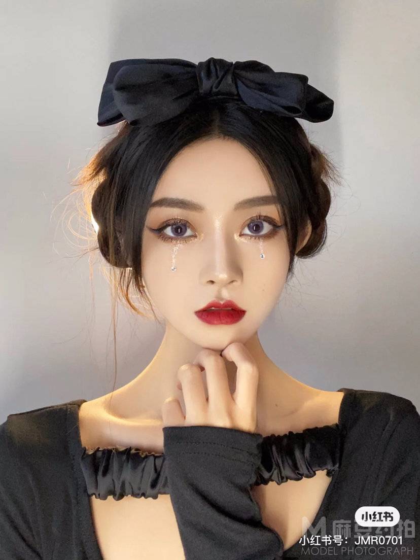 妆容模特