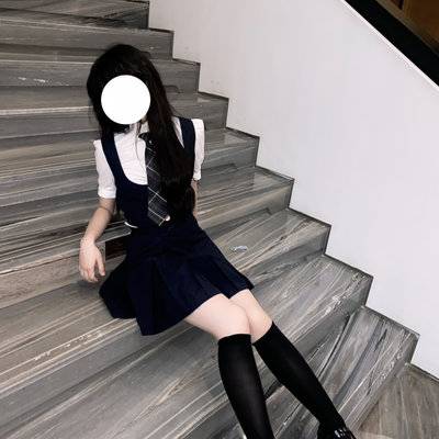 黑白模特