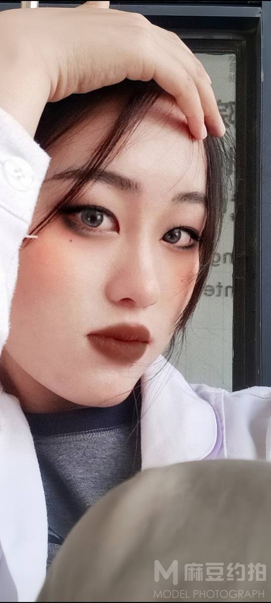 宝丽来模特