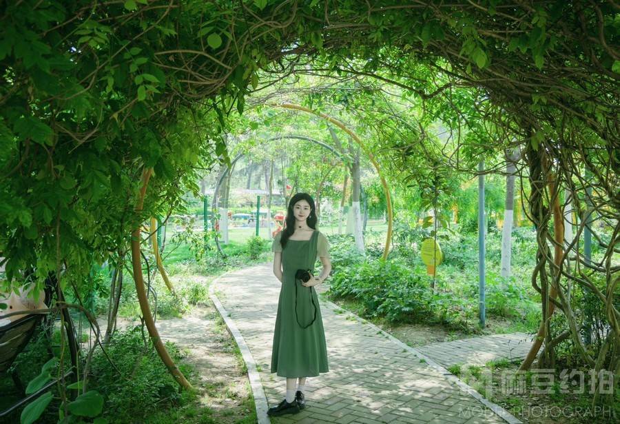 清新模特