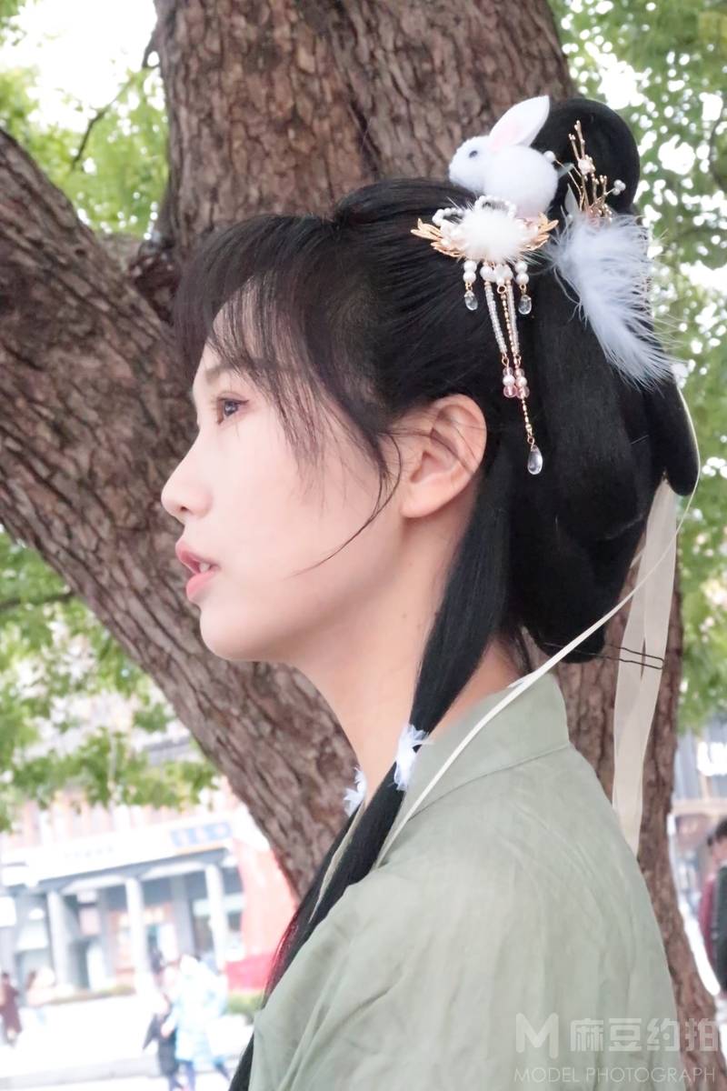 汉服模特