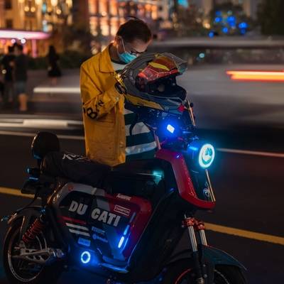 纪实模特